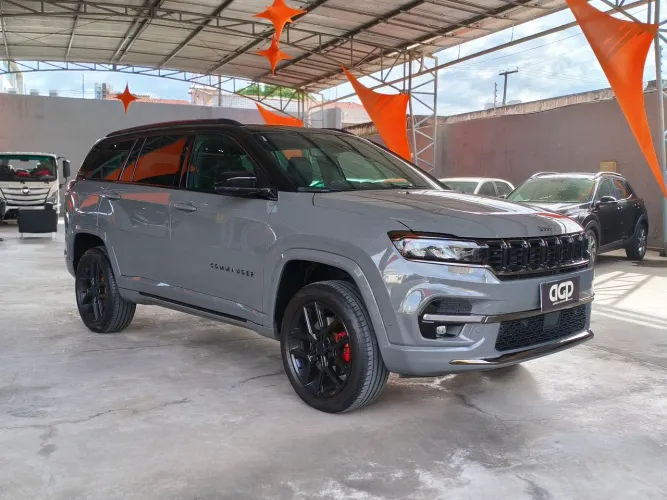 Jeep Commander Black Hurricane 2.0 4X4 TB AUT 2025