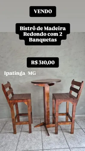 Bistrô com duas banquetas