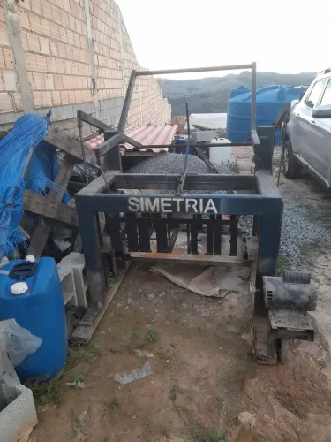 Máquina de Blocos 