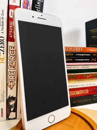 iPhone 8 Plus Rose Gold - Excelente Estado