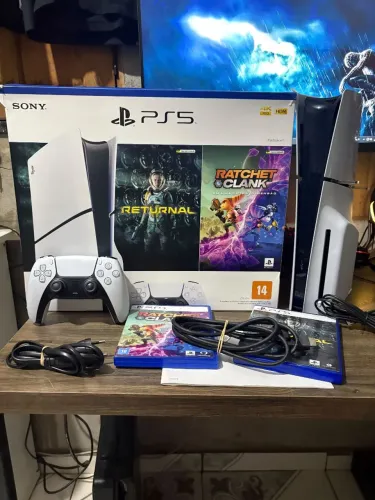 PS5 SLIM COM LEITOR 2 JOGOS