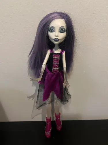 Monster High Spectra Vondergeist