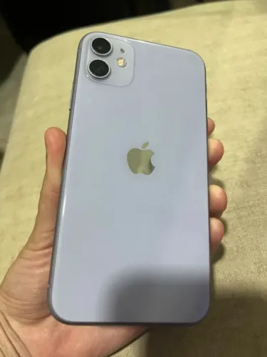 iPhone 11