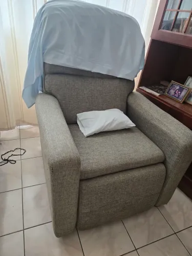 Vendo Poltrona Reclinável!