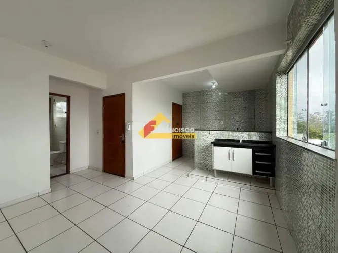 Apartamento para aluguel, 3 quartos, 1 suíte, 1 vaga, Manoel Valinhas - Divinópolis/MG
