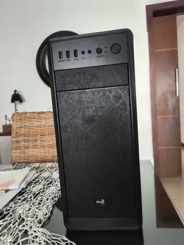 PC Gamer Ryzen 5 + GTX 1080 + 16GB RAM + SSD + HD 3TB