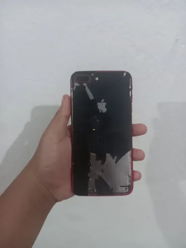 Iphone 8 plus para conserto ou retirada de peça