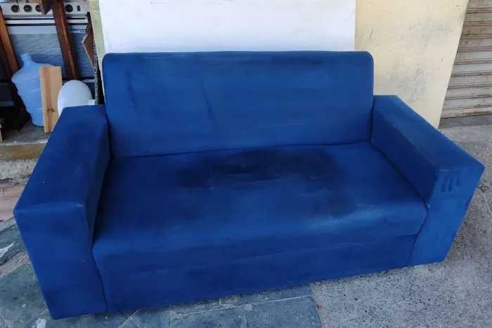 Sofá 3 Lugares Azul Veludo