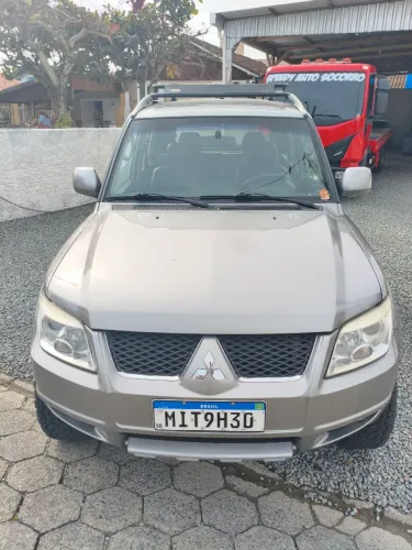Mitsubishi Pajero TR4 2.0/ 2.0 Flex 16V 4X4 Aut. 2012