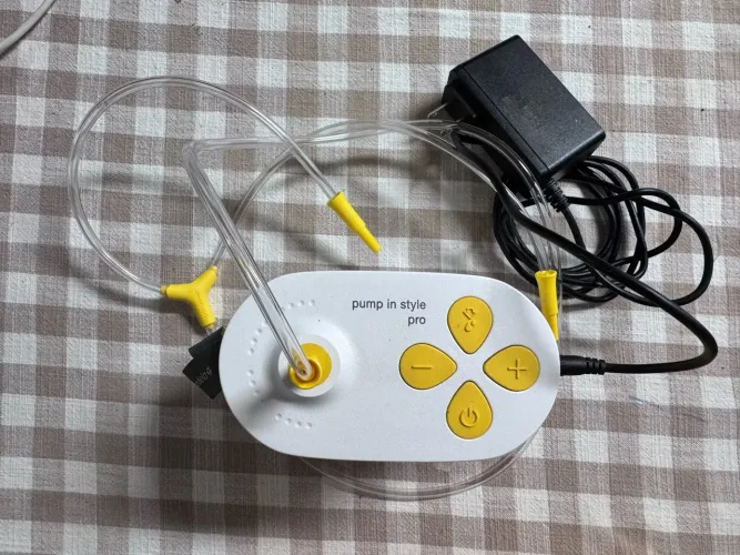 Desmamadeira/Bomba de leite Elétrica - Medela