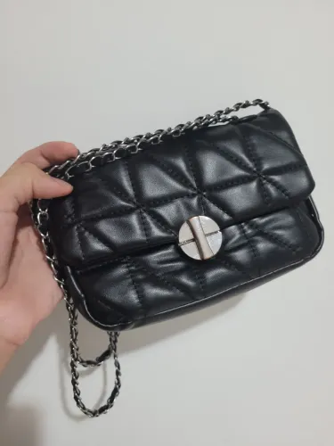 Bolsa matelassê
