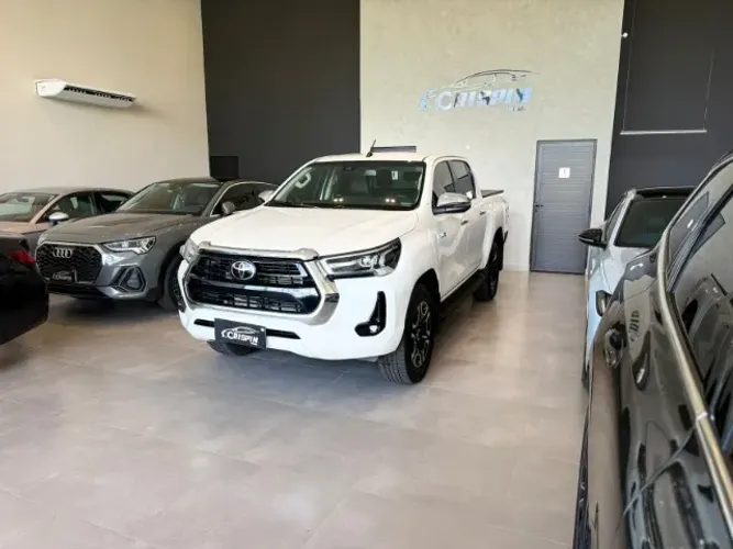 Toyota Hilux CD SRX 4X4 2.8 TDI 16V Diesel Aut. 2021