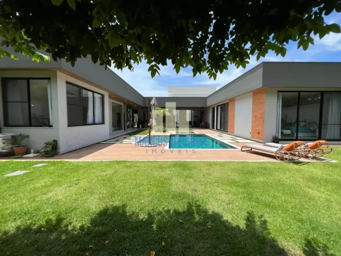 Casa linear contemporânea no Maramar, Recreio dos Bandeirantes, Rio de Janeiro, RJ