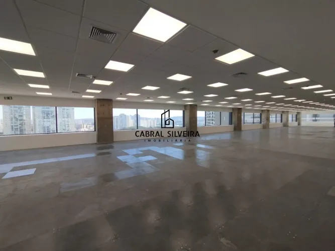 Andar Corporativo de Alto Padrão com Layout Completo no Time Corporate
