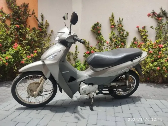 Moto biz 