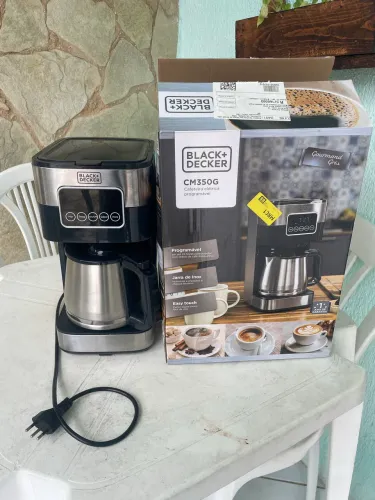Cafeteira Elétrica CM350G - Praticidade e Café Quentinho