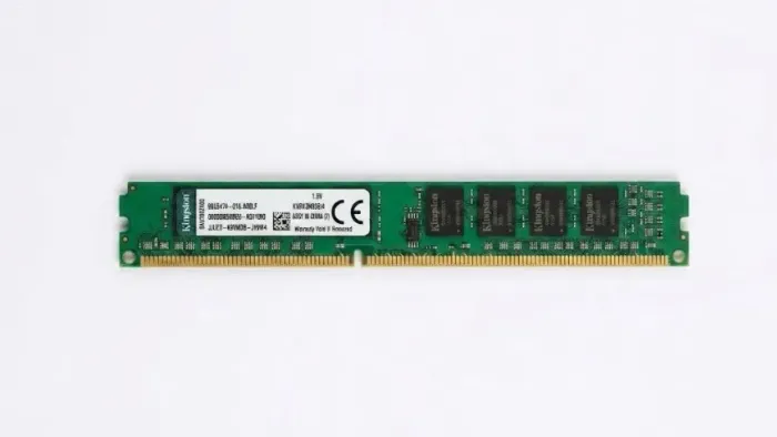 Memoria Kingston Ddr3 4gb Desktop Kvr13n9s8/4 1333mhz