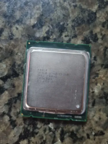 Intel Xeon E5-2689 ? LGA 2011 / X79