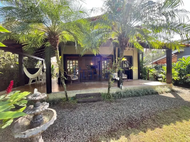 CASA RESIDENCIAL em São Sebastião - São Paulo, Baleia