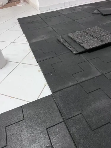 Piso emborrachado 50x50