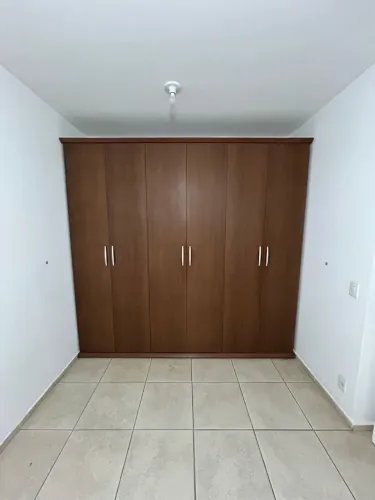 Guarda Roupa Casal - Madeira de Verdade