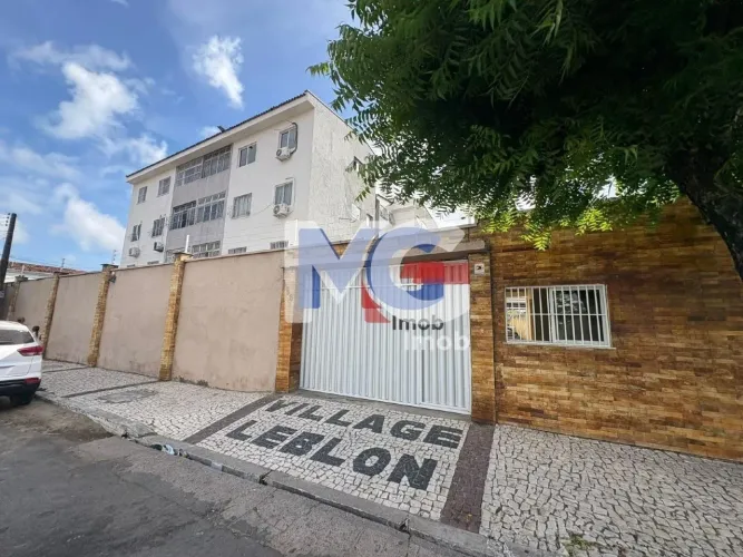 Apartamento em Antônio Bezerra