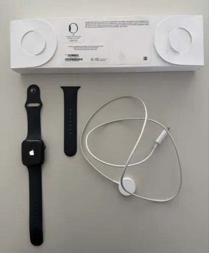 Apple Watch SE 2ª Geração 44mm GPS + Caixa | Bateria 90%