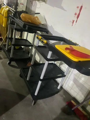 Carro de Limpeza predial