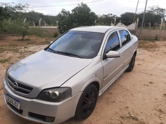 Chevrolet Astra 2.0 8V/ CD 2.0 8V Hatchback 5P AUT 2022