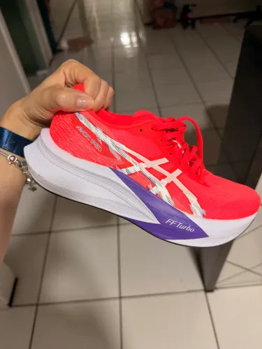 Tênis asics