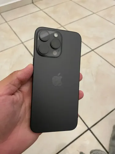 iPhone 15 Pro Max 512gb 88% bateria