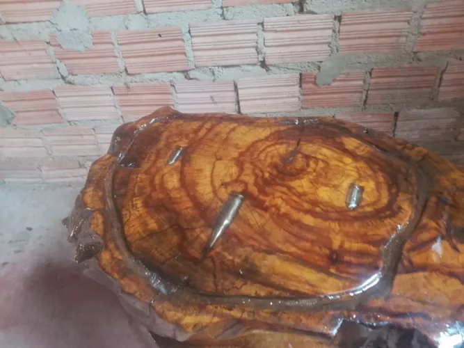 Tábua de churrasco resinada
