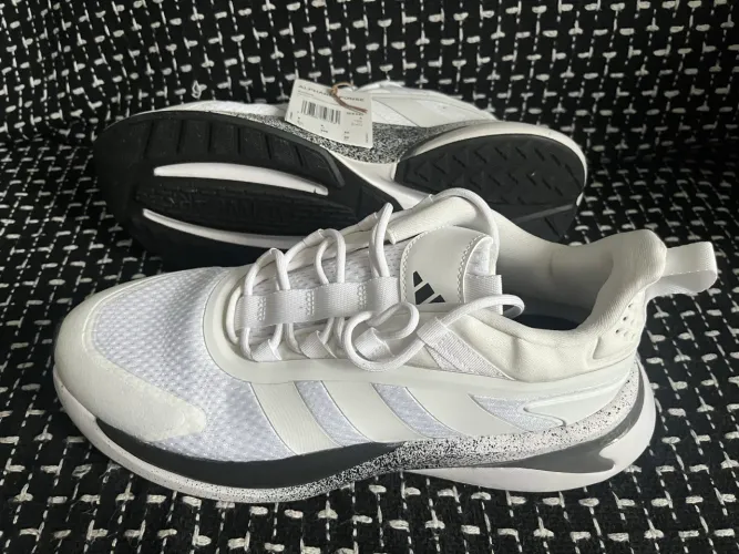 Tênis Adidas com Tag Novo - Original