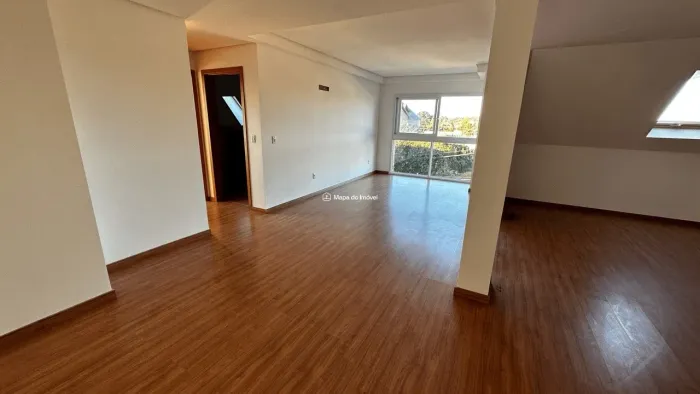 COBERTURA COM 4 DORM. COM FÁCIL ACESSO PARA GRAMADO E CANELA