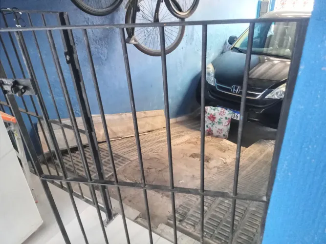 Grade com portão