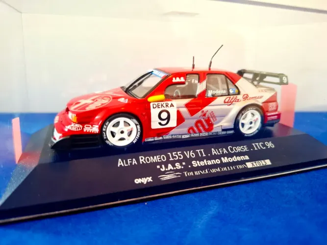 Miniatura Afa Romeu 155 v6 1:43