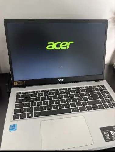 Notebook Acer Aspire3 256gb Funcionando perfeitamente