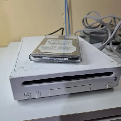 NINTENDO WII DESBLOQUEADO + HD COM +5000 JOGOS (Wii, GameCube e emuladores)
