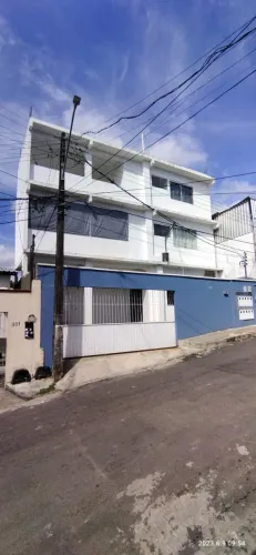 Vendo Prédio com 6 apartamentos no Bairro Alvorada