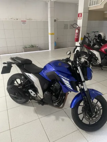 FZ25 2023 Único dono