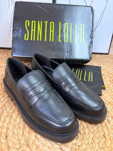 Mocassim em couro Santa Lolla 38 (novo)