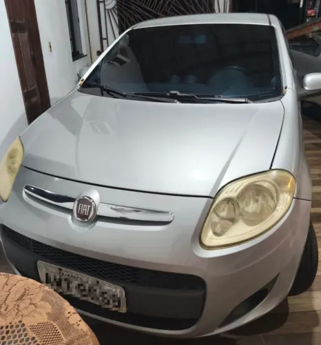 Fiat Palio Attractive 1.0 EVO Fire Flex 8V 5P 2013