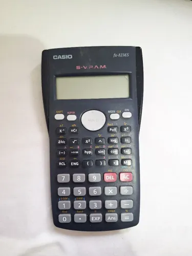 CALCULADORA CIENTÍFICA CASIO