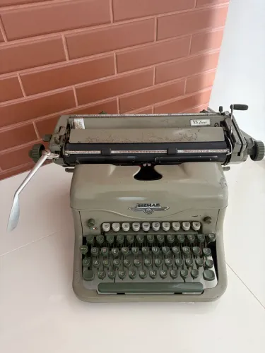 Máquina de Escrever Siemag de Luxo
