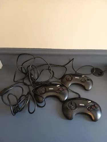 Controle de Mega Drive