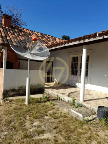 Casa em Faxinal dos Almeidas - São Miguel Arcanjo