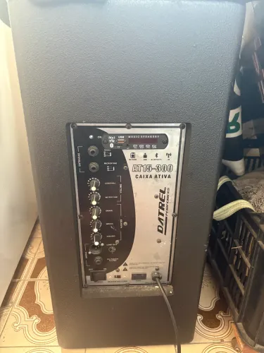 Caixa ativa Datrel 15 300w