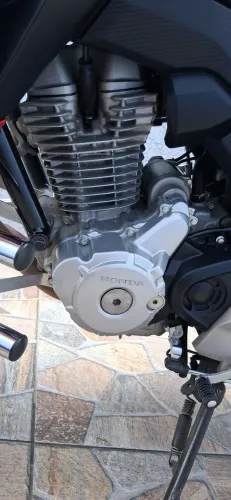 Moto twister 250 