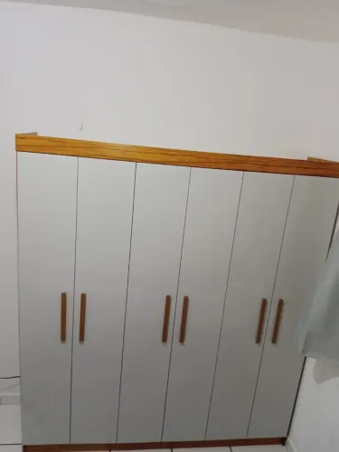 GUARDA ROUPA