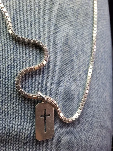Cordão de prata 925 piastrine 3mm com pingente placa de cruz